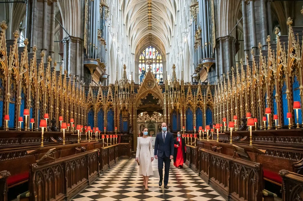 Kate a William navštívili vakcinačné centrum.