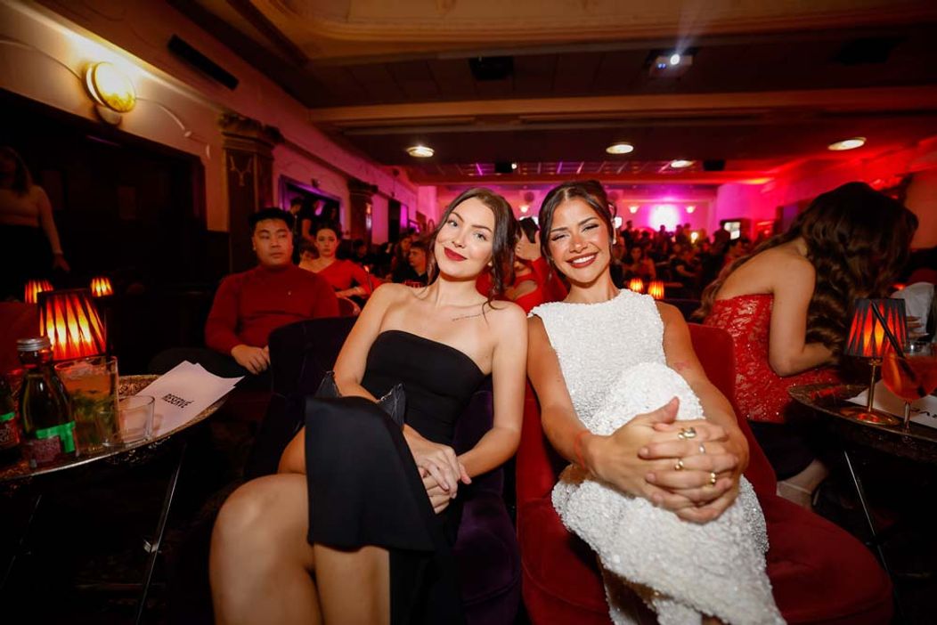 Slávnosté premietanie finále Ruže pre nevestu Česko