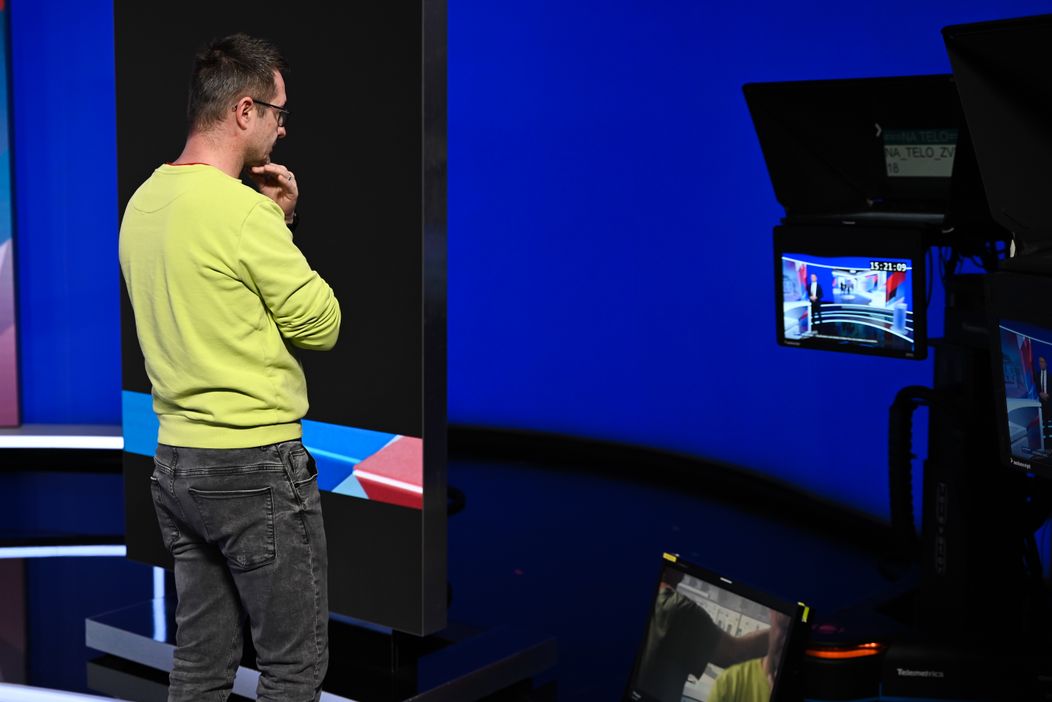 Prípravy volebnej noci na Markíze.