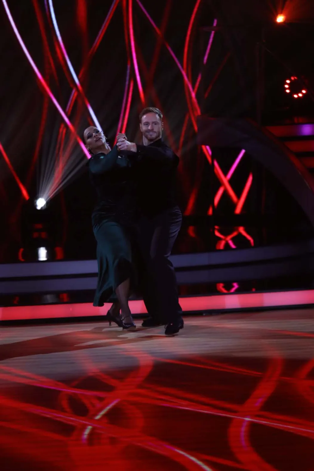 Let´s Dance - 4. kolo - Tanečný parket