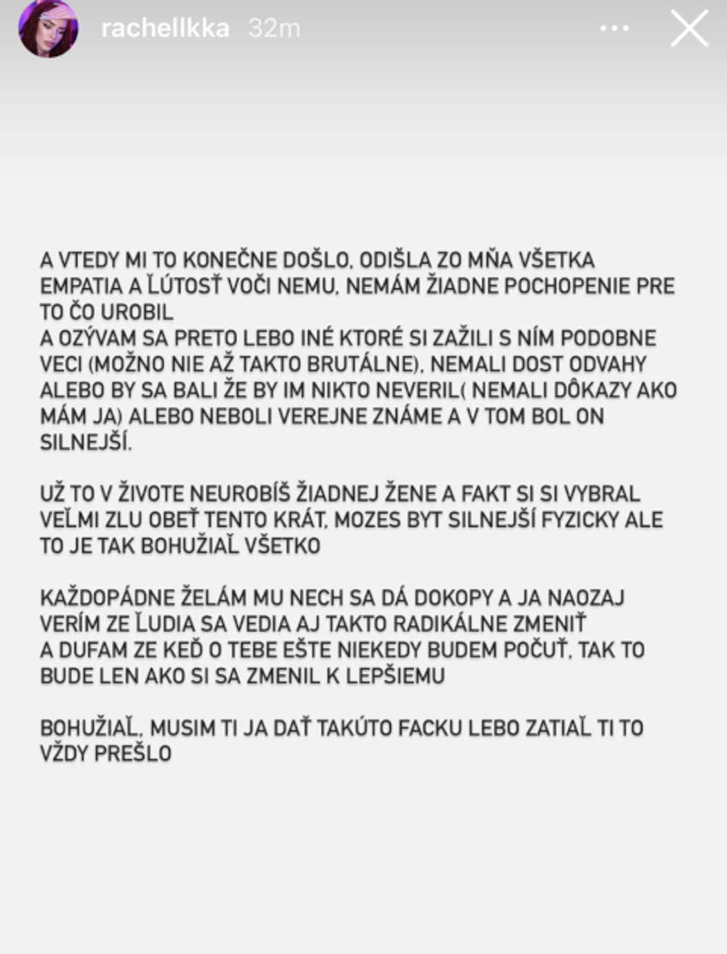 Ráchel Karnižová zverejnila fotky po bitke a správy plné vulgarizmov
