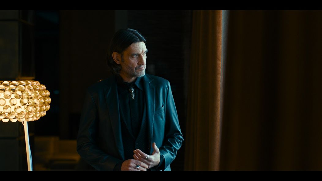 Záber z 1. epizódy minisérie Vedma