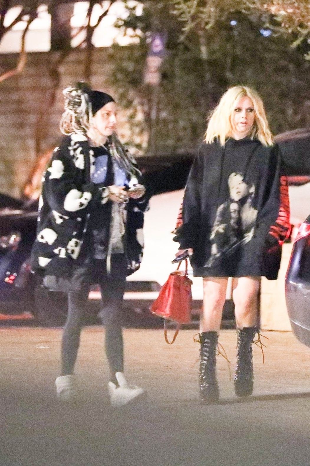 Avril Lavigne si vzala večeru z reštaurácie NOBU v Los Angeles