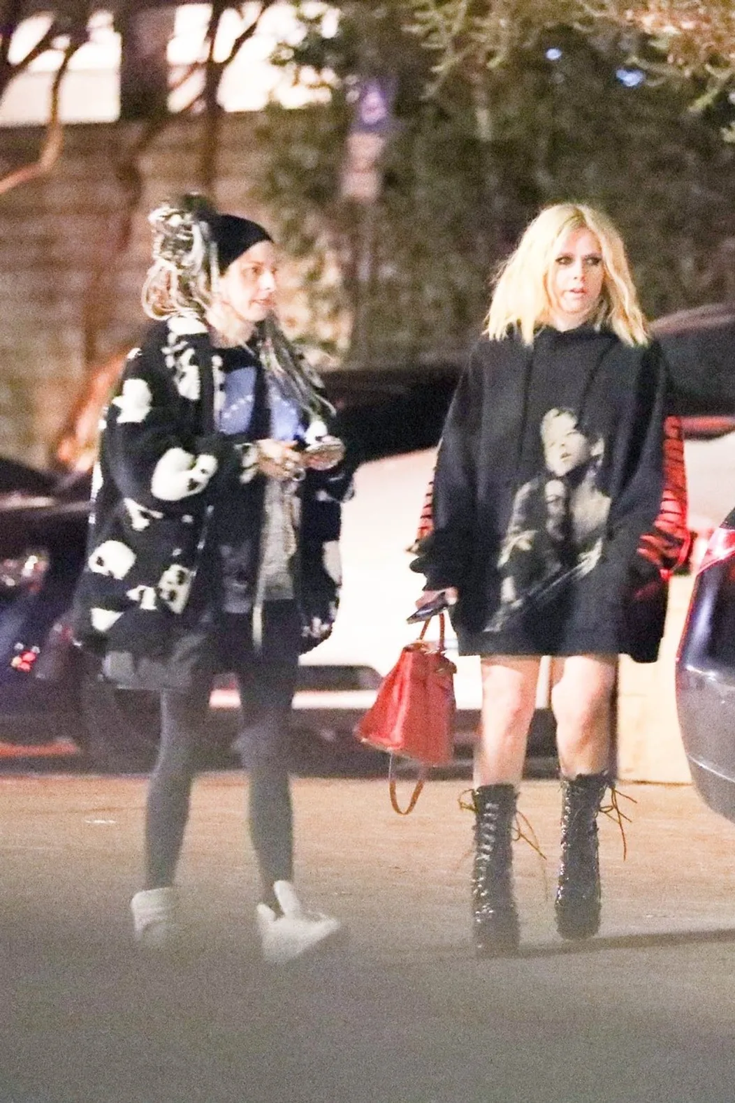 Avril Lavigne si vzala večeru z reštaurácie NOBU v Los Angeles
