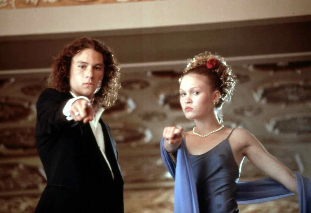 Julia Stiles a Heath Ledger vo filme 10 dôvodov, ktoré na tebe nenávidím