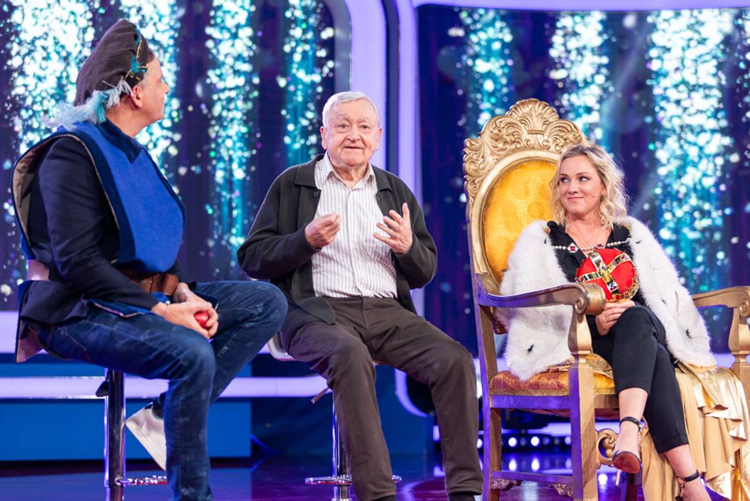 Monika Hilmerová v šou 2 na 1