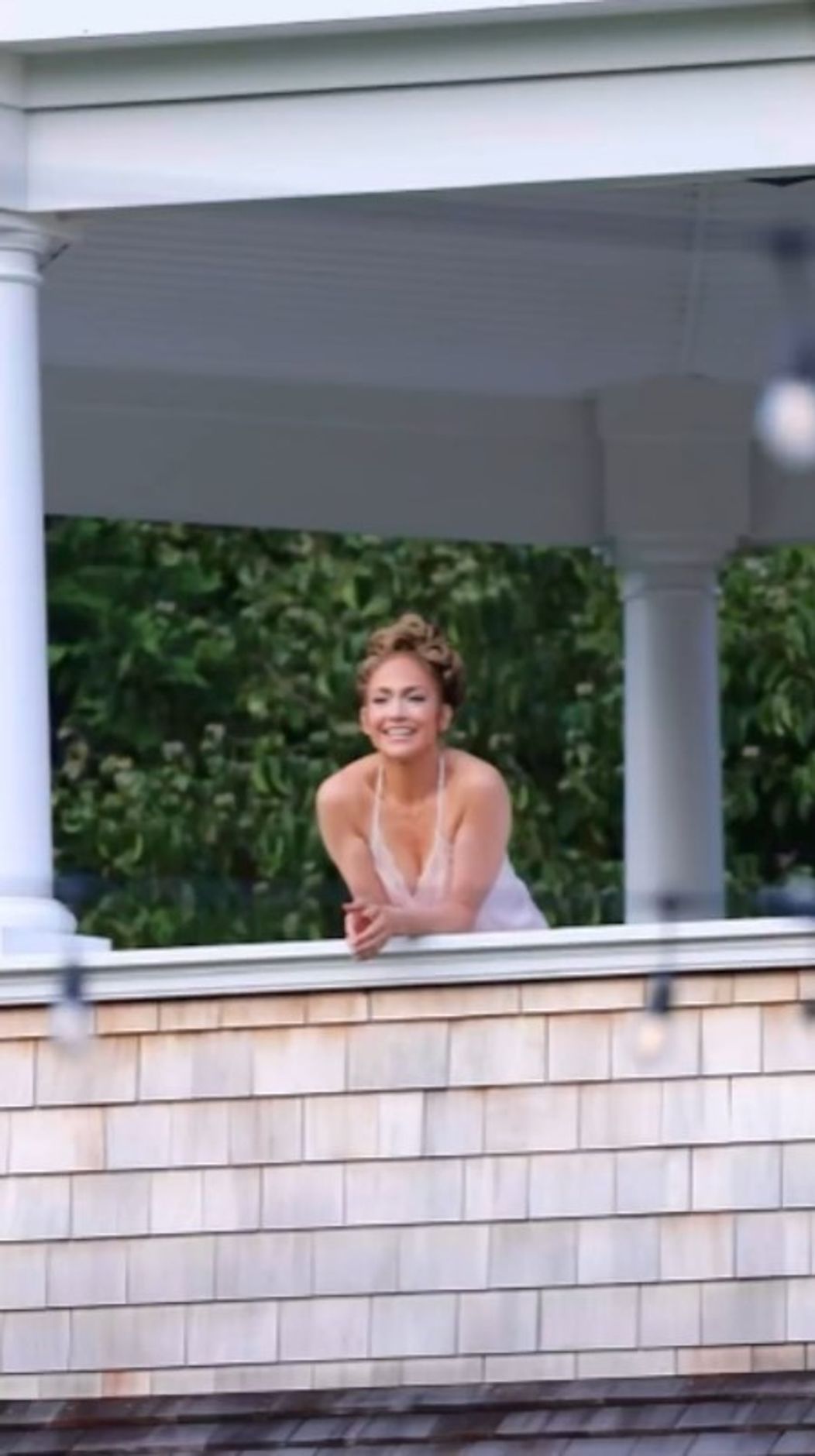 Jennifer Lopez oslávila 55. narodeniny na motív slávneho seriálu.