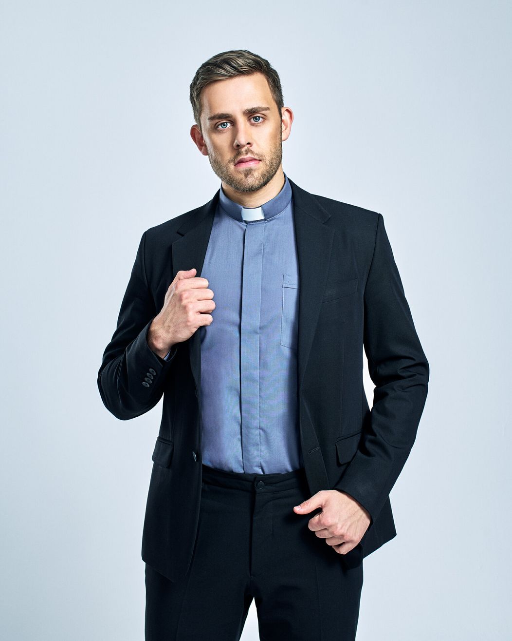 Vincent Navrátil ako Svätý Max