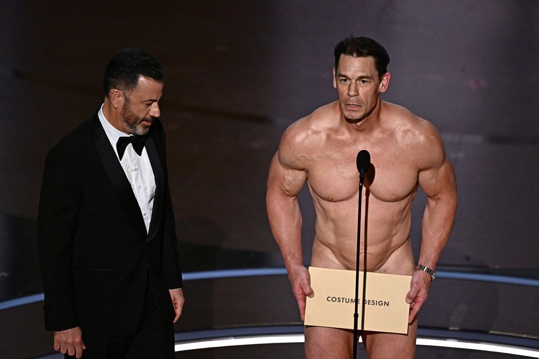 John Cena (takmer) nahý na Oscaroch