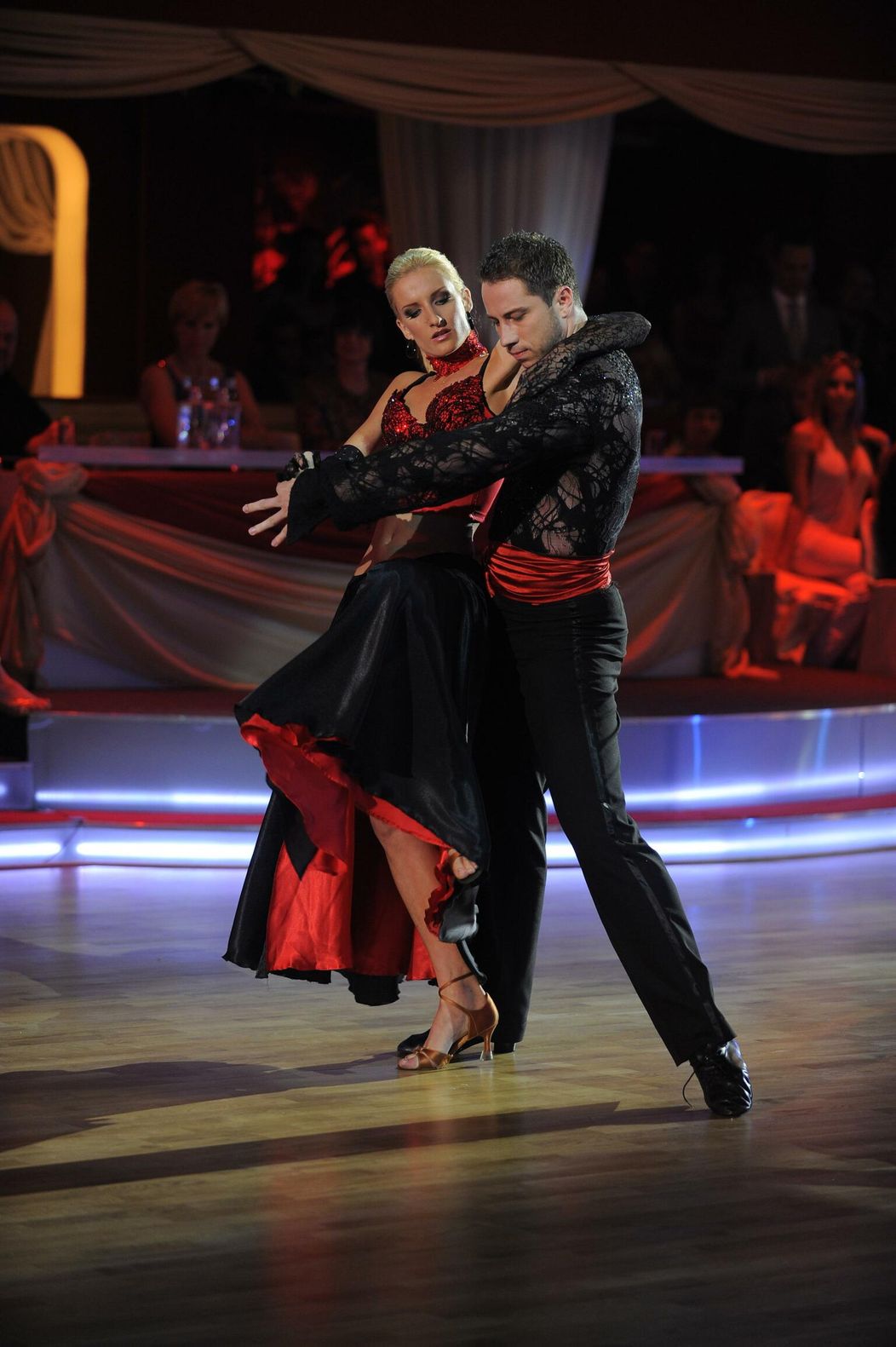 Adela Vinczeová a Peter Modrovský v Let's Dance