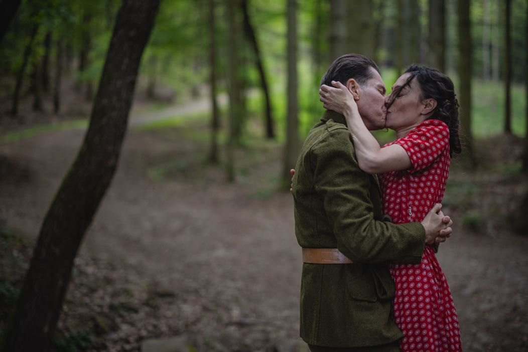 Fotografie zo záverečnej epizódy minisérie Studňa