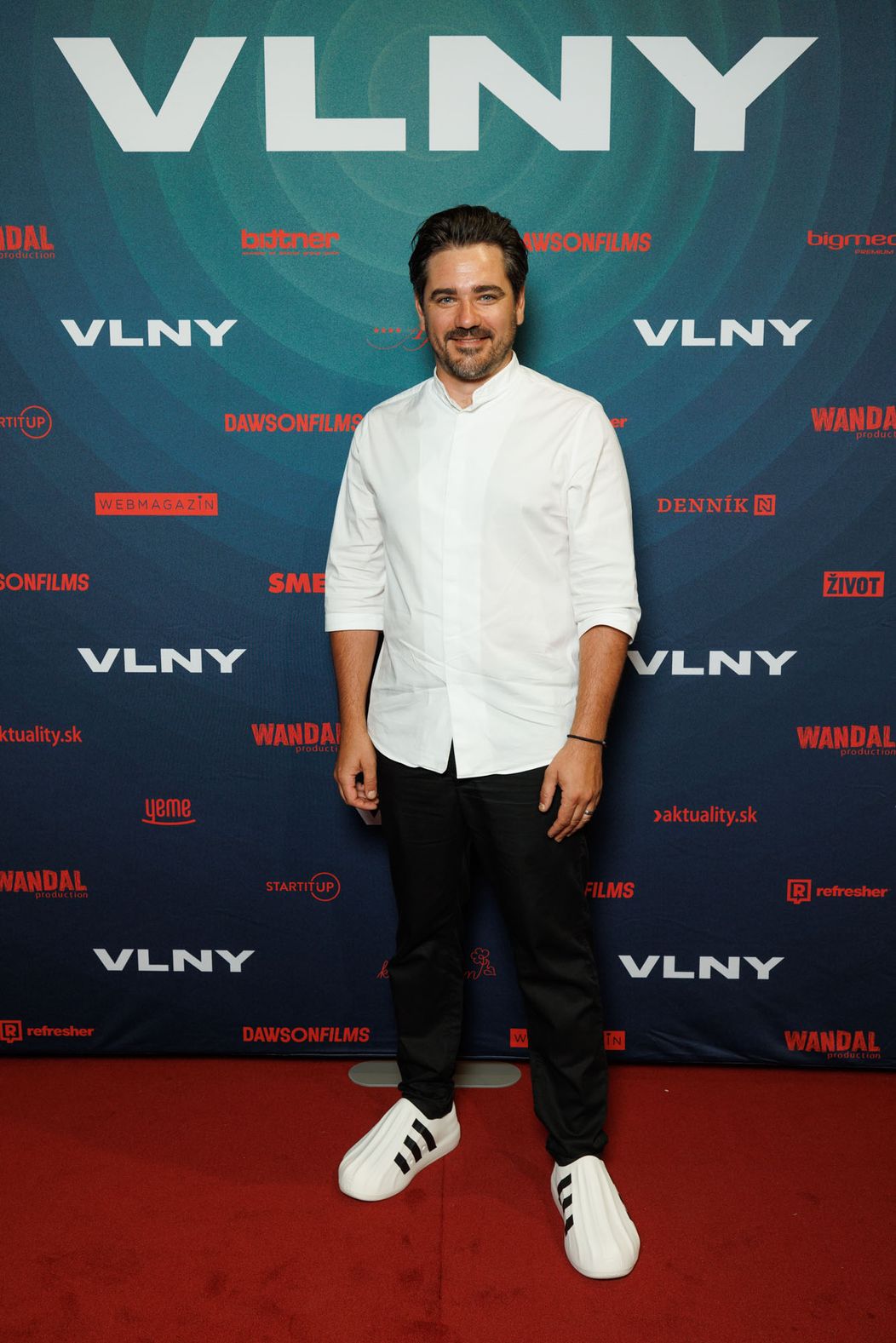 Slávnostná premiéra filmu Vlny