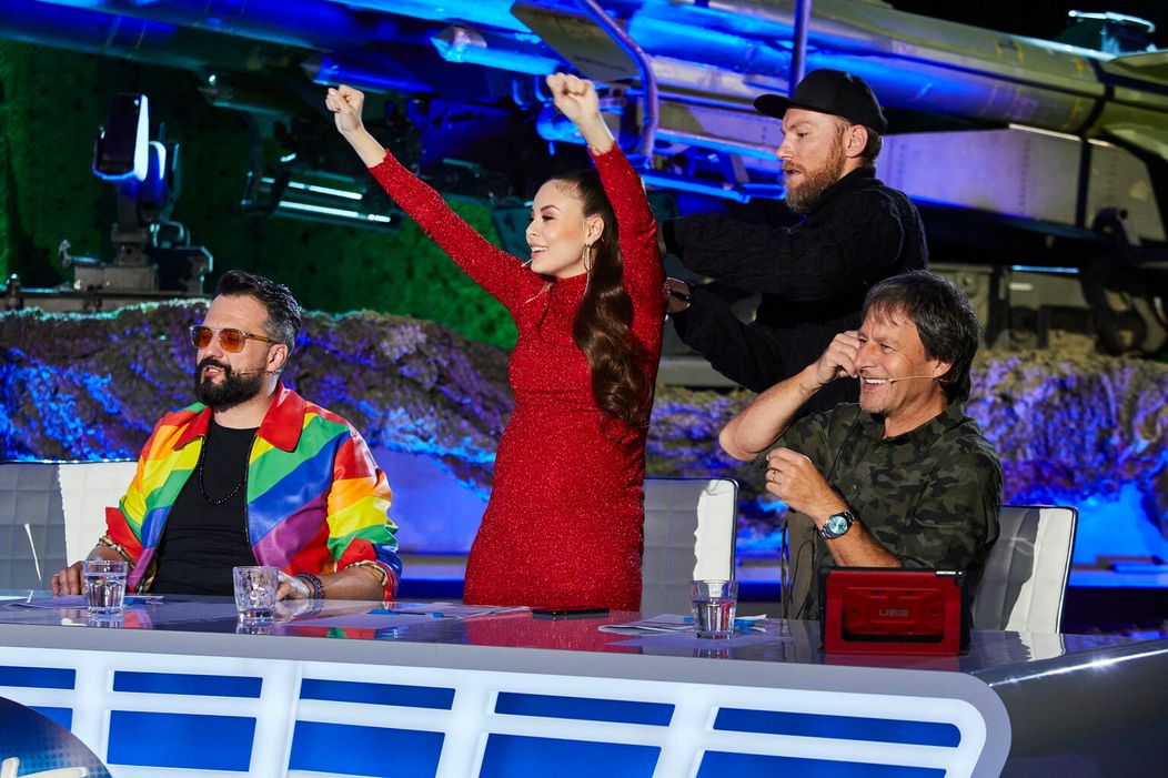 Nakoniec sa pridala aj Patrície a množstvo superstaristiek.