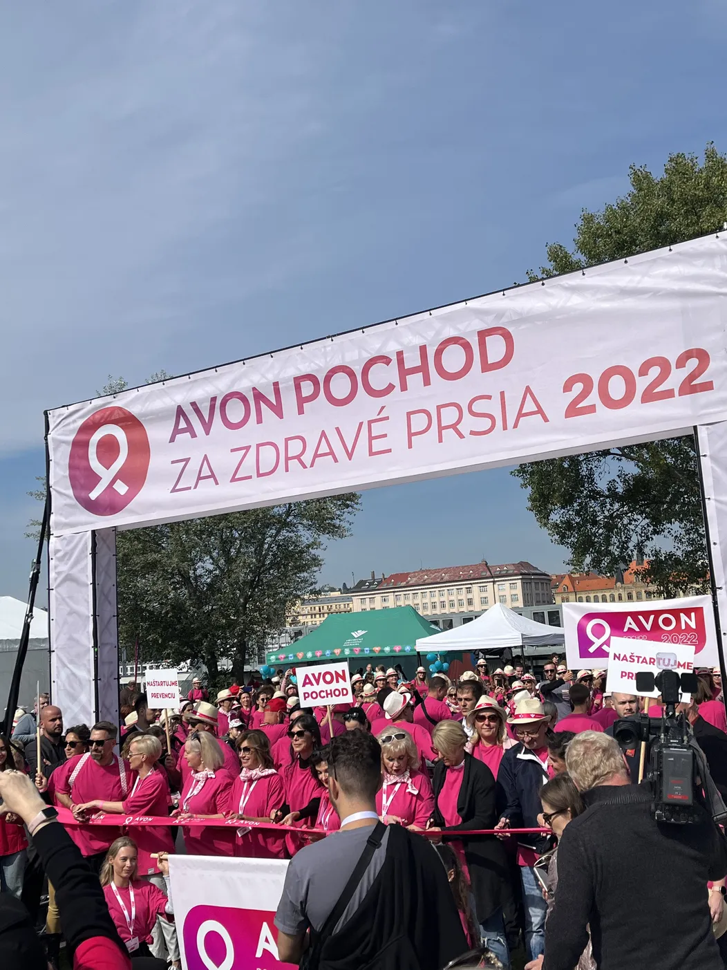 AVON pochod