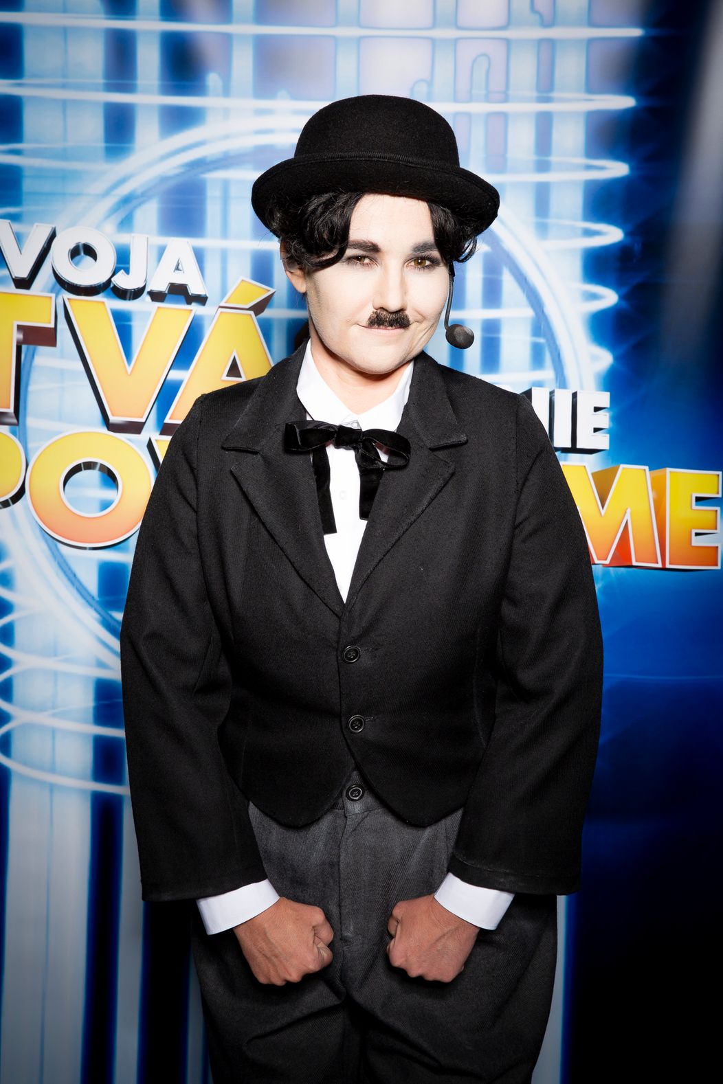 Zuzana Haasová ako Charlie Chaplin.
