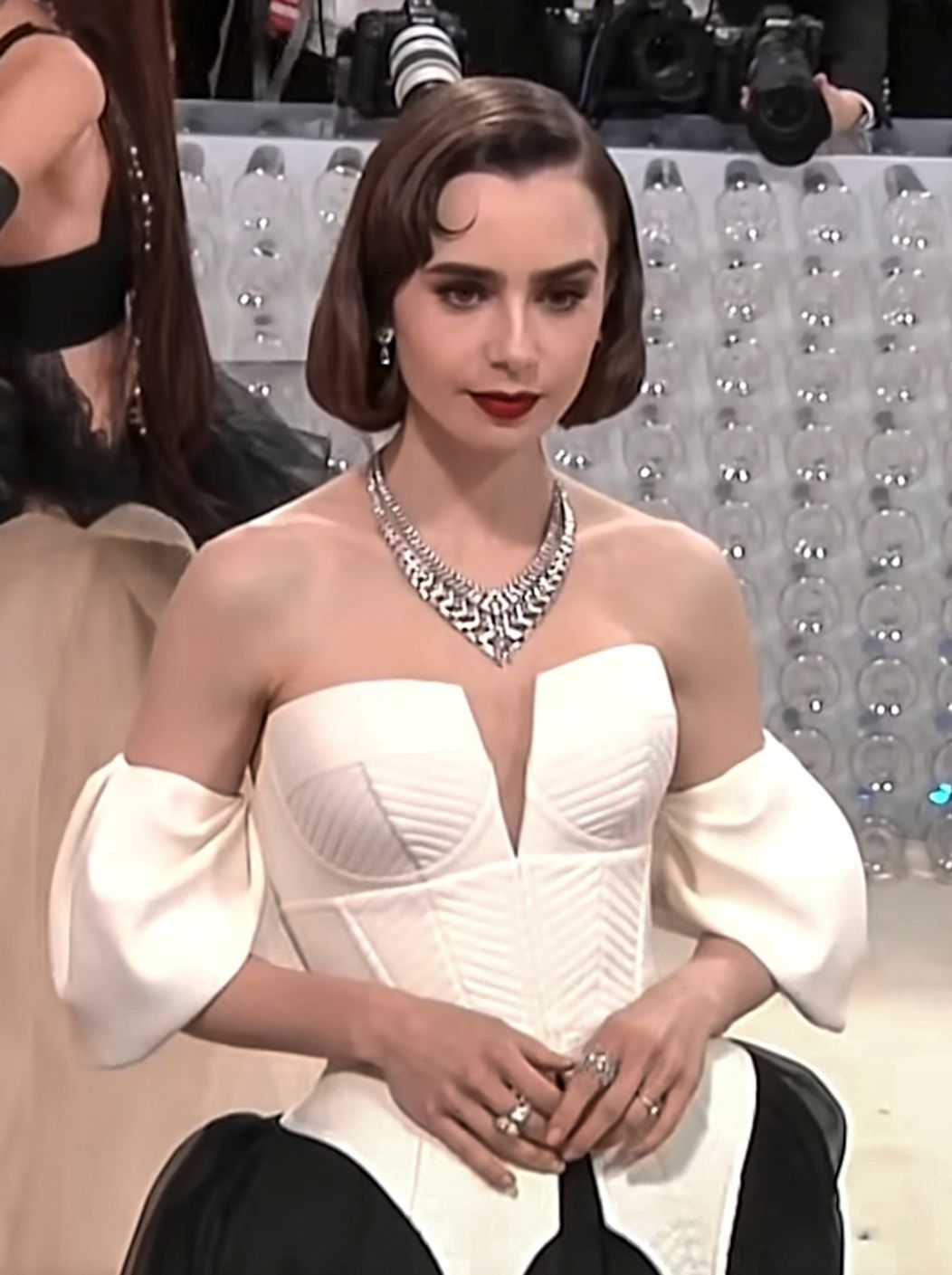 Miesto, kde okradli Lily Collins