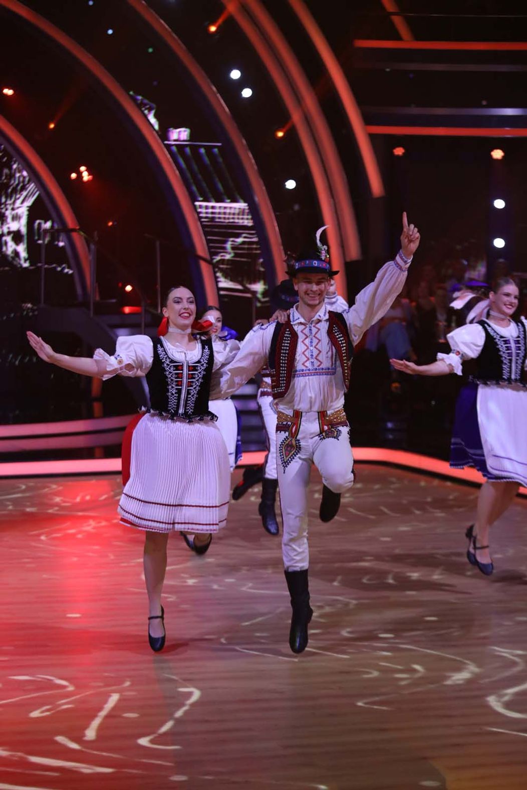 Let´s Dance 5. kolo - Tanečný parket