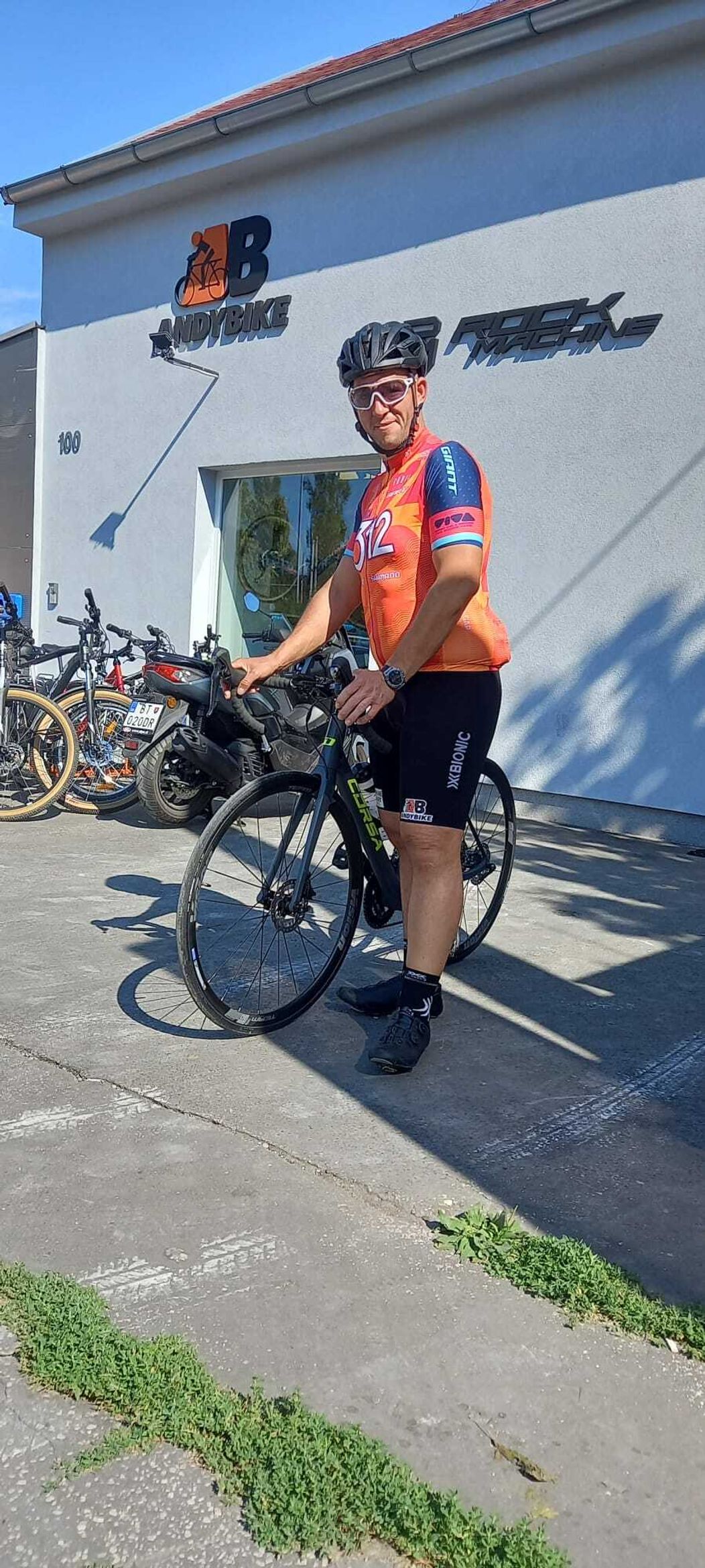 Andrej trénuje na ďalšie cyklistické preteky na Malorke