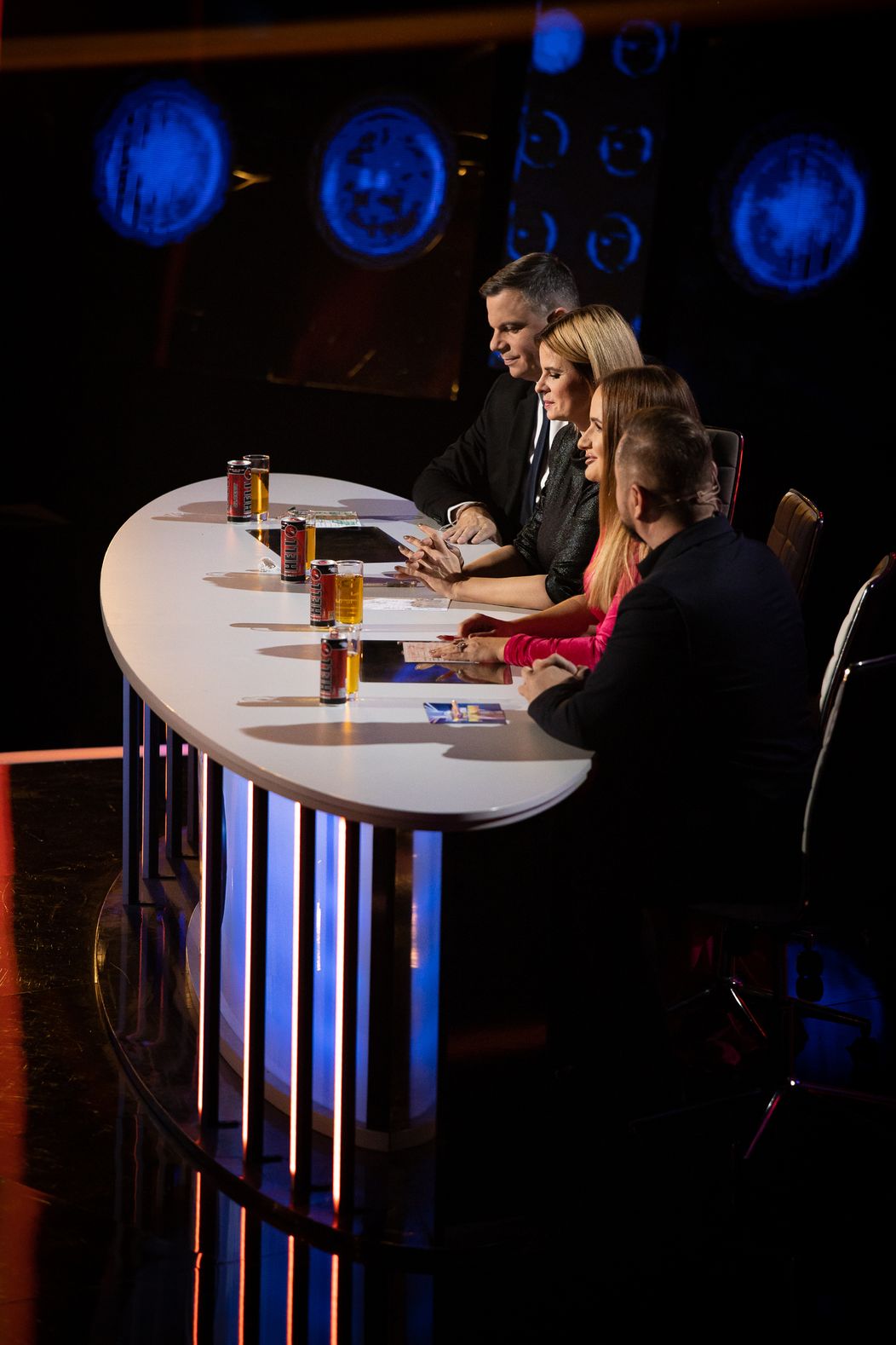 Víťazom Tvojej tváre je Dávid Hartl, druhá skončila Nela Pocisková.