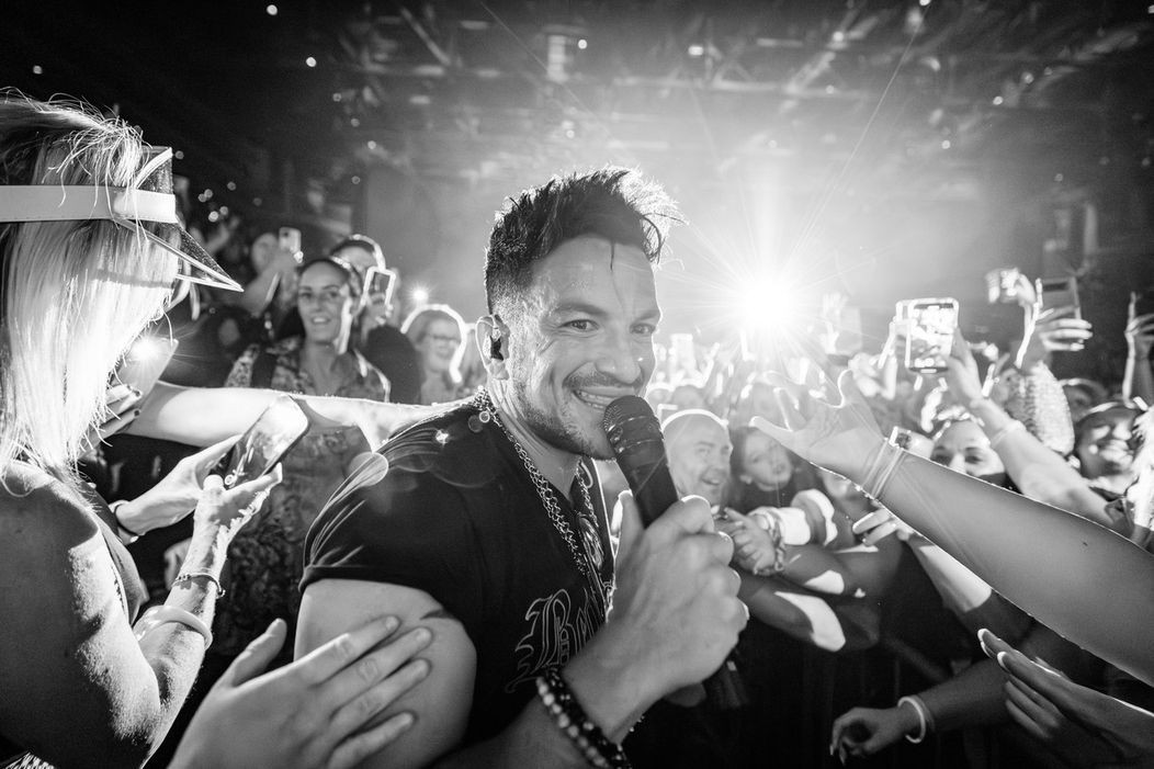 Peter Andre čaká s manželkou Emily tretie dieťa