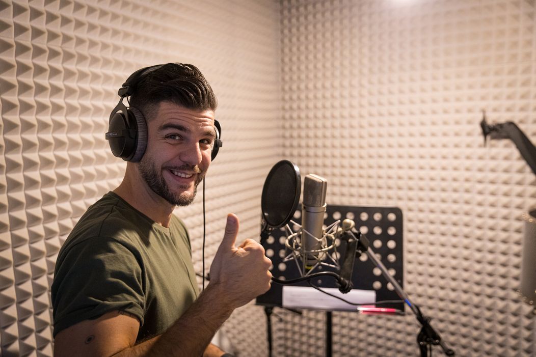 Moderátori a štáb Telerána pripravili vianočnú pesničku