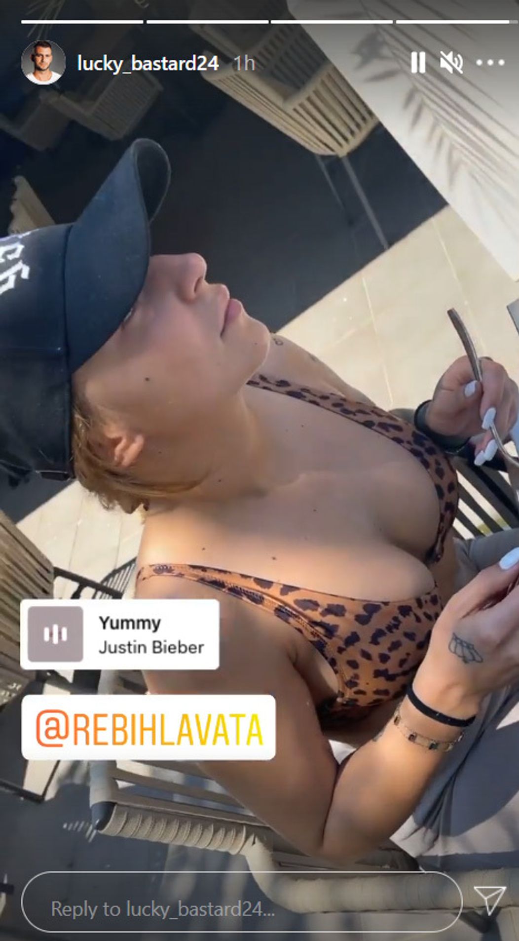 Henrich a Rebeka na dovolenke