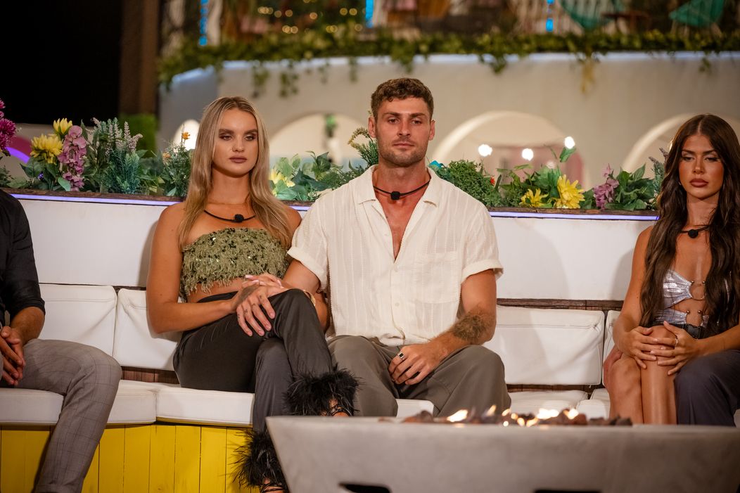 Už to bolí čoraz viac: Love Island opustili až tri srdiečka