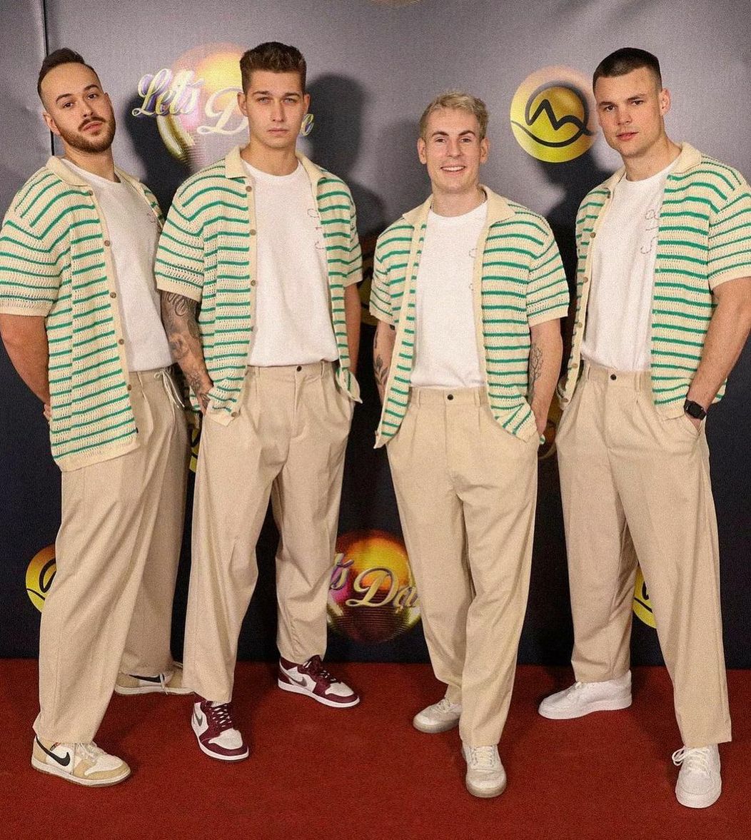 Explov kamoš Adam Rehák (vpravo) tvorí pár s Dominikou Roškovou.