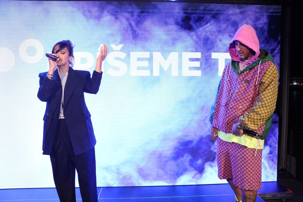 Jana Kirschner a Separ odpremiérovali svoju pesničku Povedz to nahlas