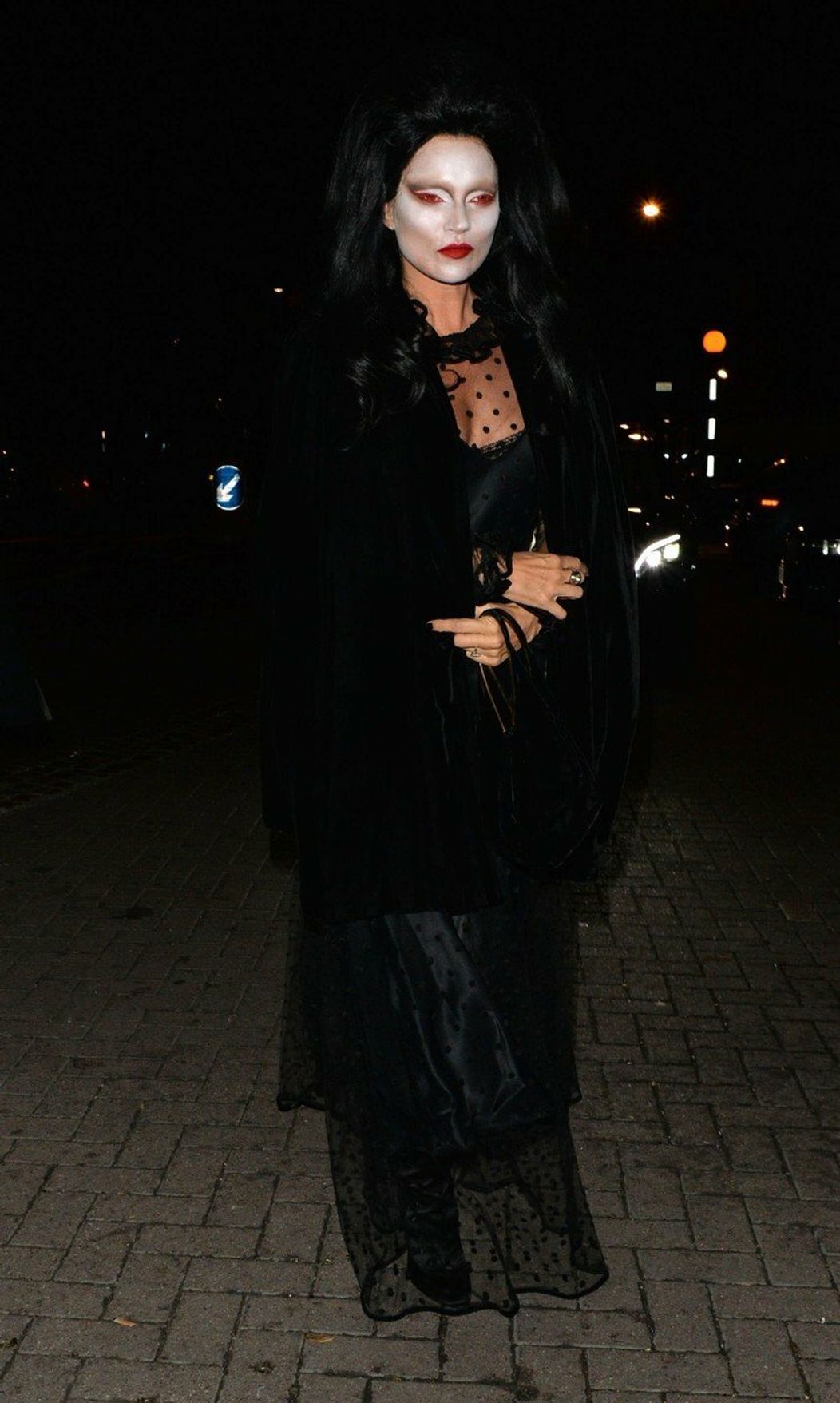 Takto by ste Kate Moss asi v noci stretnúť nechceli