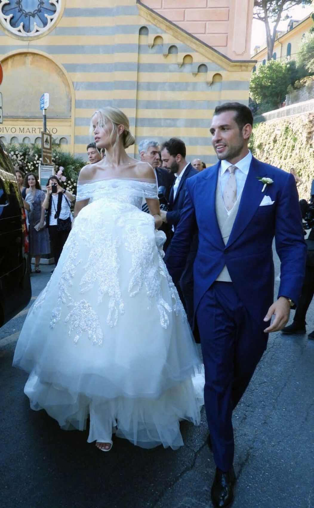 Frida Aase (27) povedala áno Tommymu Chiabrovi (36). 