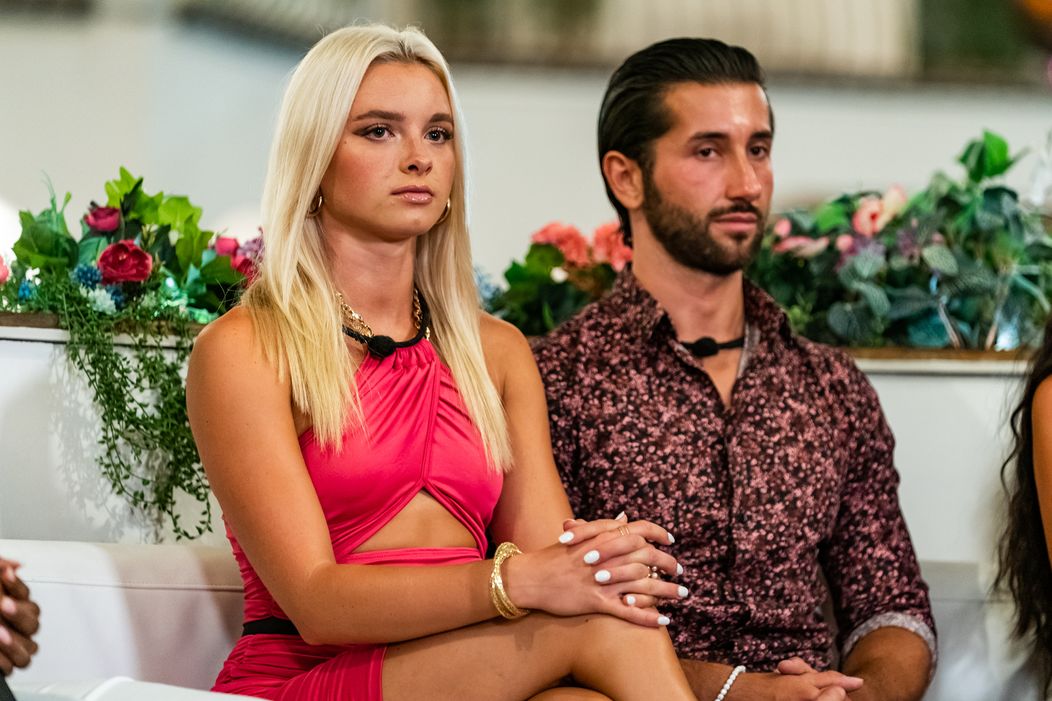 Denisa, Štefan