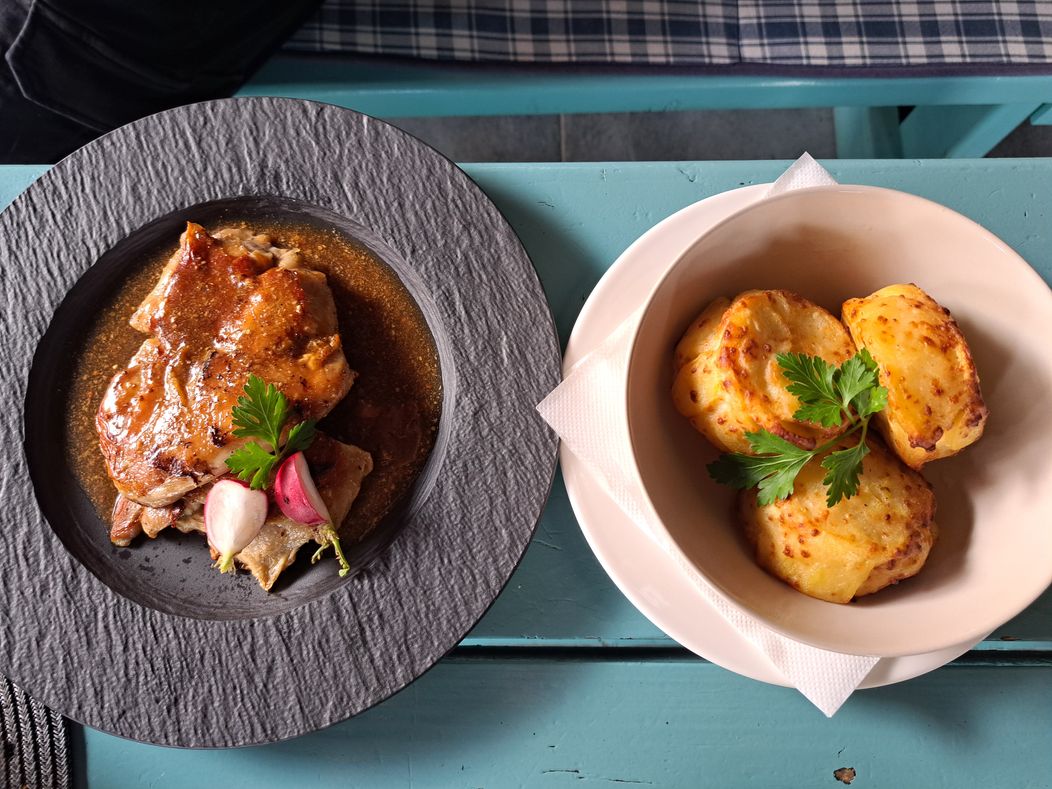 Kontrola ďalšej reštaurácie z 3. série Na nože, na obed do Stupavskej hodovne sme zobrali redaktorku Gabrielu Kajtárovú