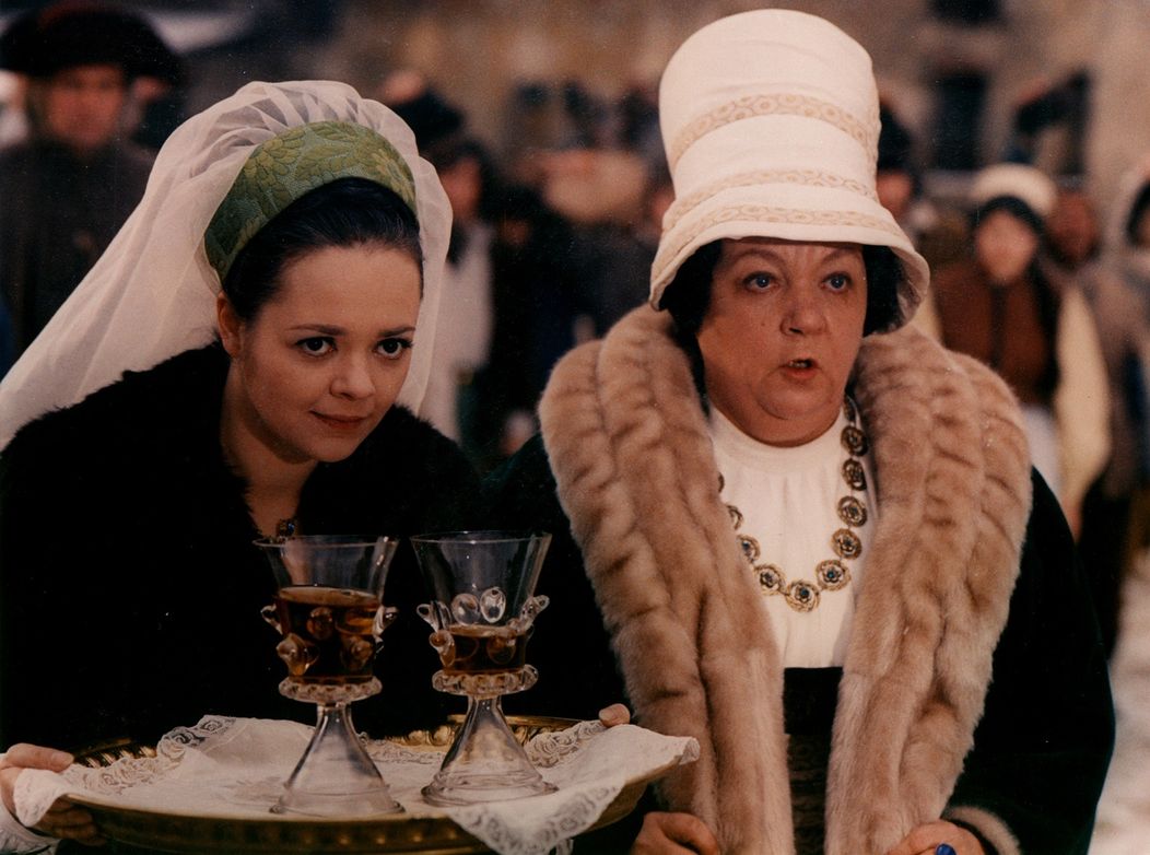 Tři oříšky pro Popelku