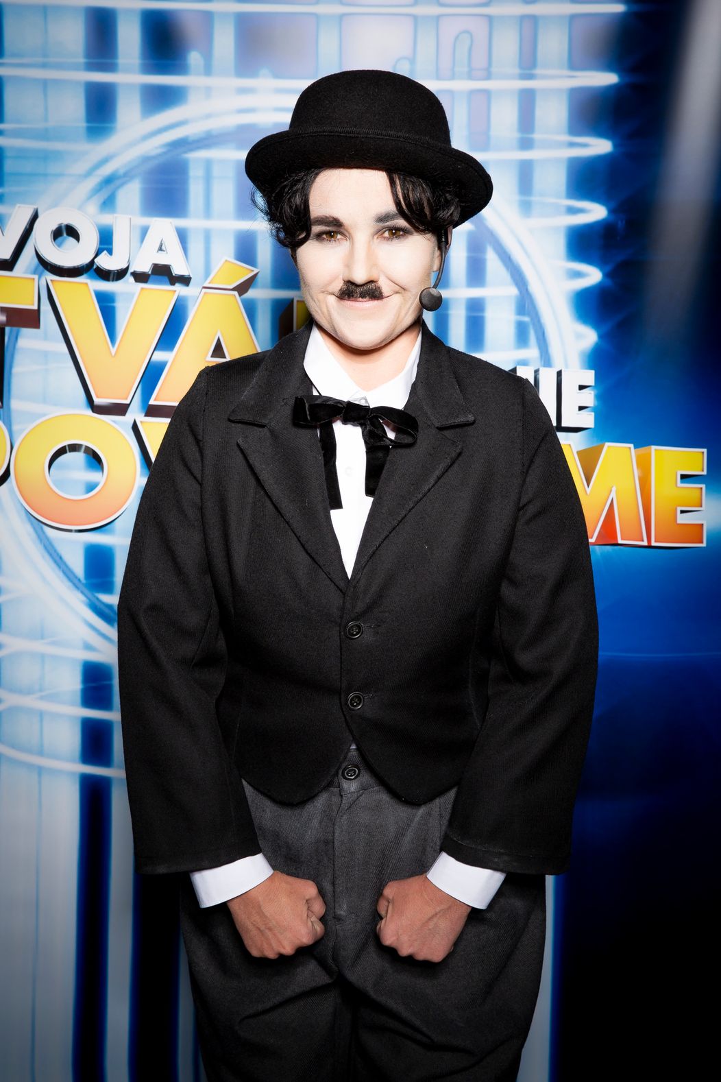 Zuzana Haasová ako Charlie Chaplin.