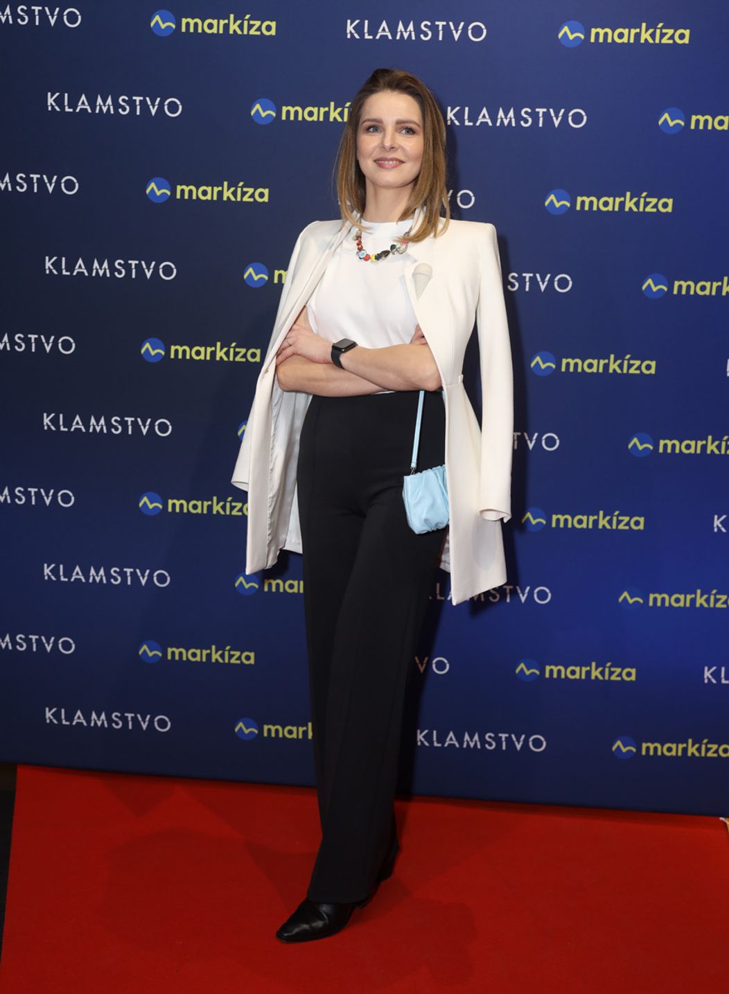 Monika Horváthová na premiére seriálu Klamstvo