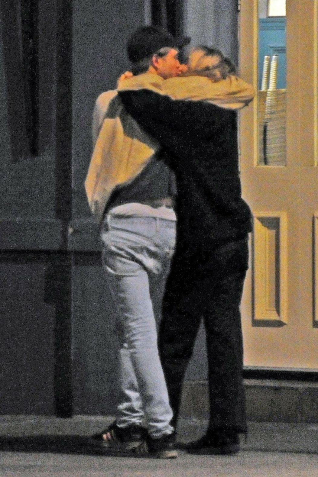 Suki Waterhouse a Robert Pattinson