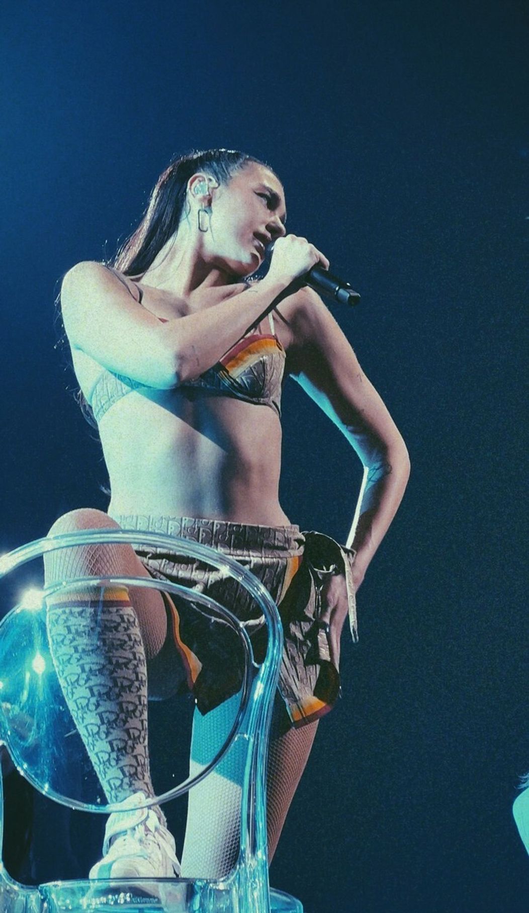 Dua Lipa - OUTFIT Č. 3