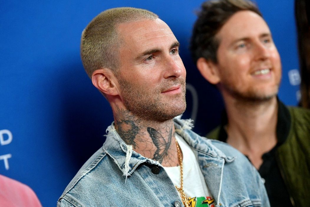 Spevák Adam Levine