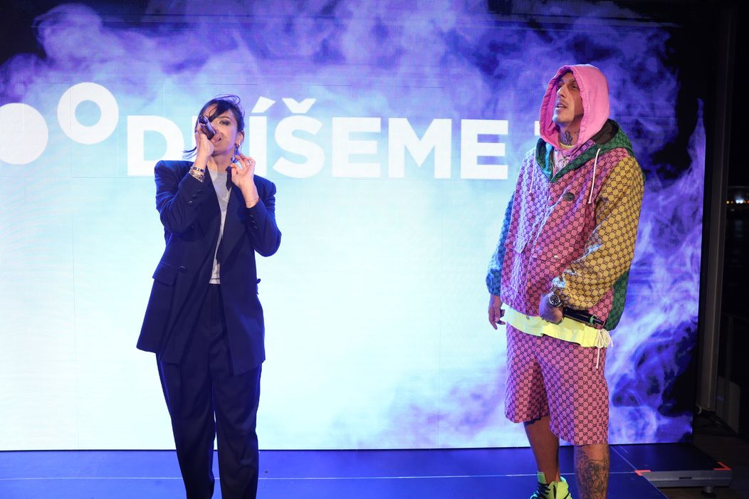 Jana Kirschner a Separ odpremiérovali svoju pesničku Povedz to nahlas