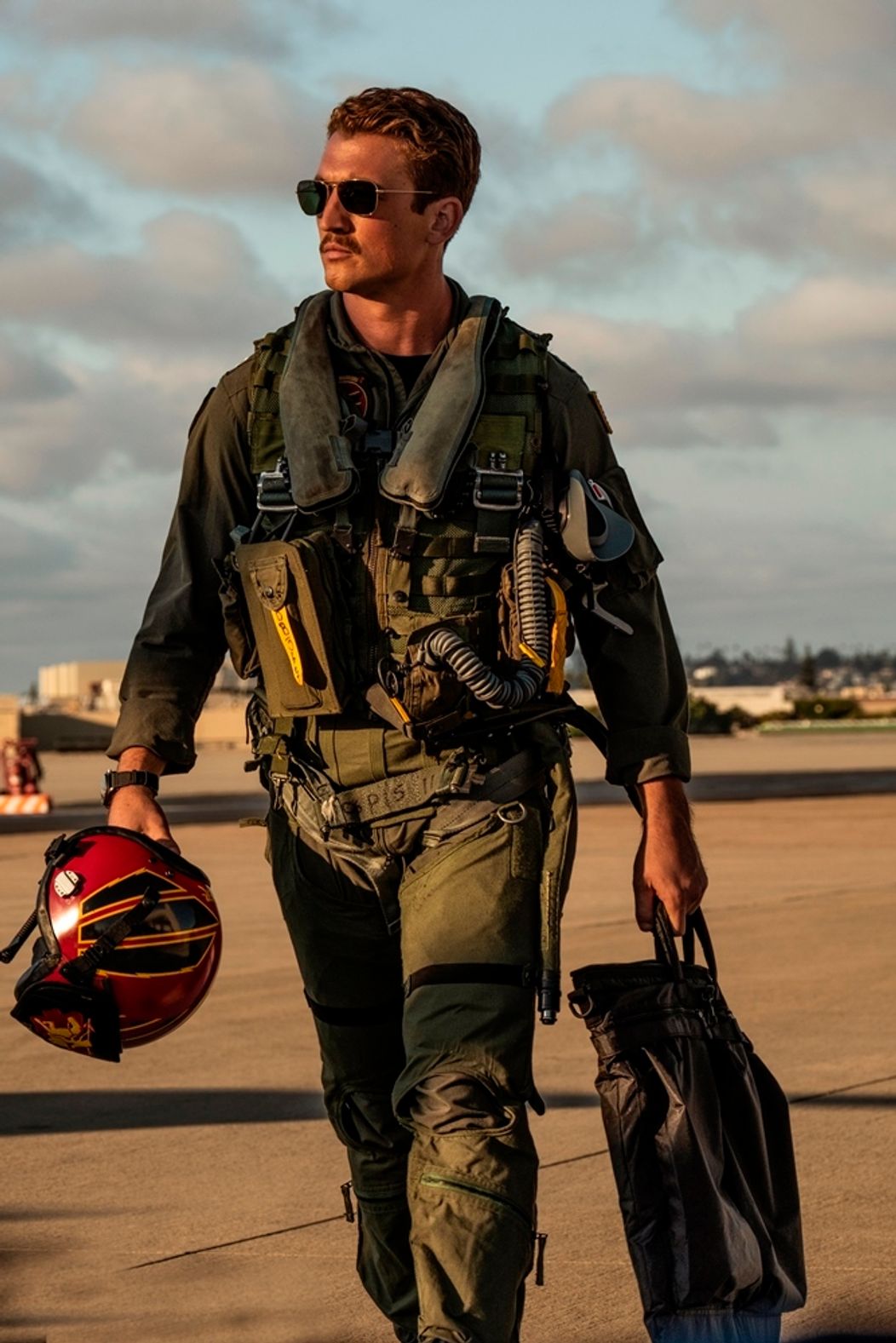 Miles Teller vo filme Top Gun: Maverick