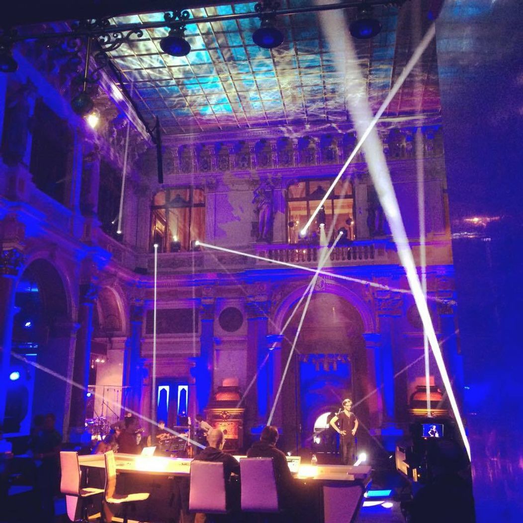 Zákulisie Superstar.