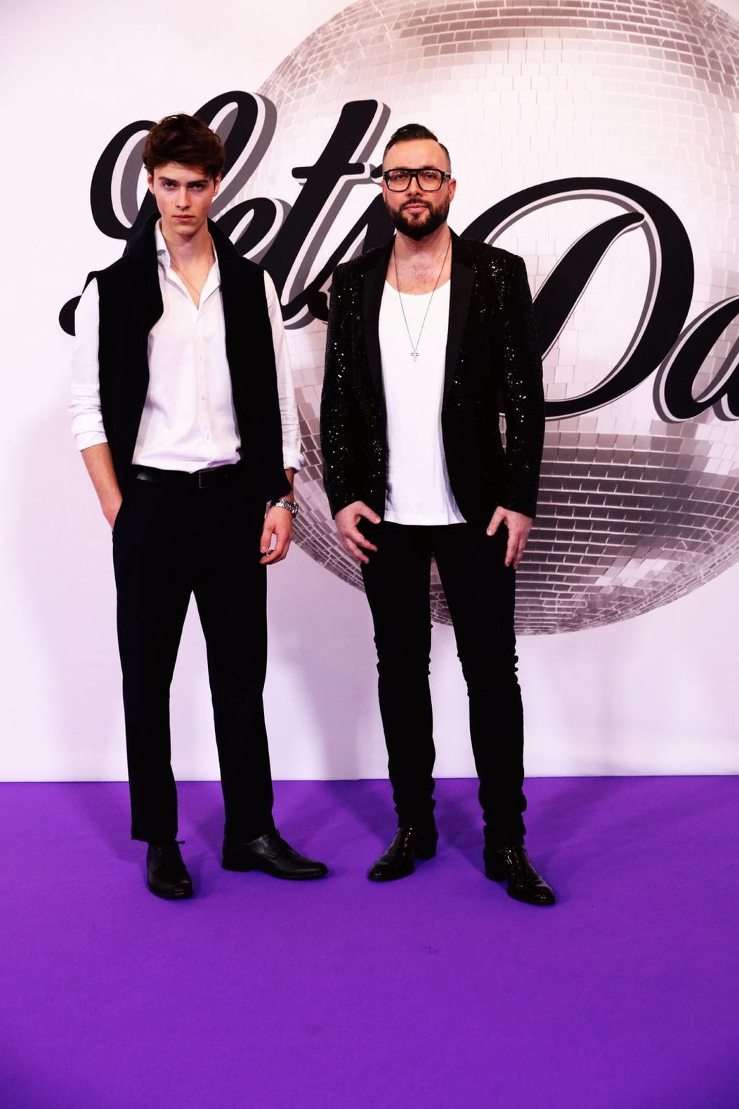 Riaditeľ Centra marketingu Michal Borec a model Kristián Macháček