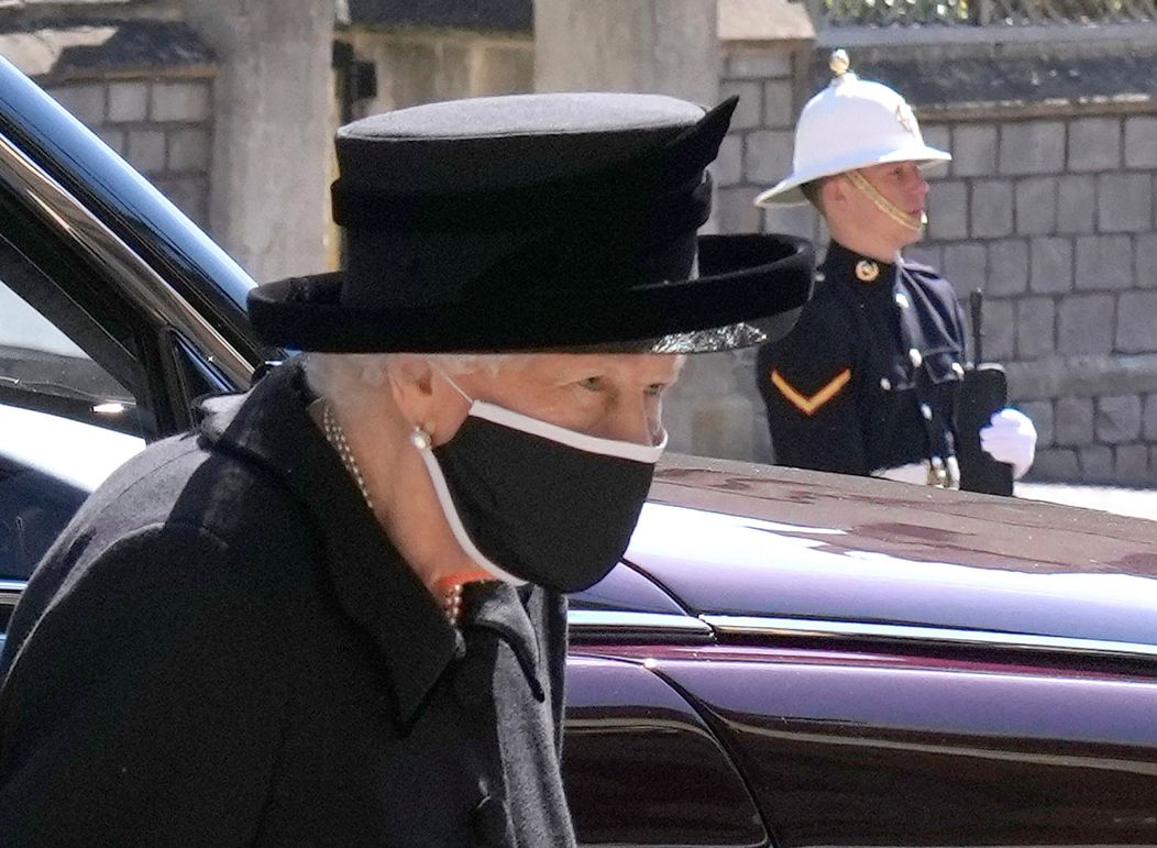 Kráľovná Alžbeta II. na pohrebe manžela