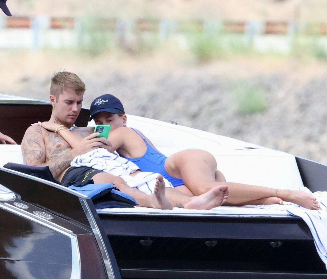 Justin a Hailey Bieber na dovolenke 