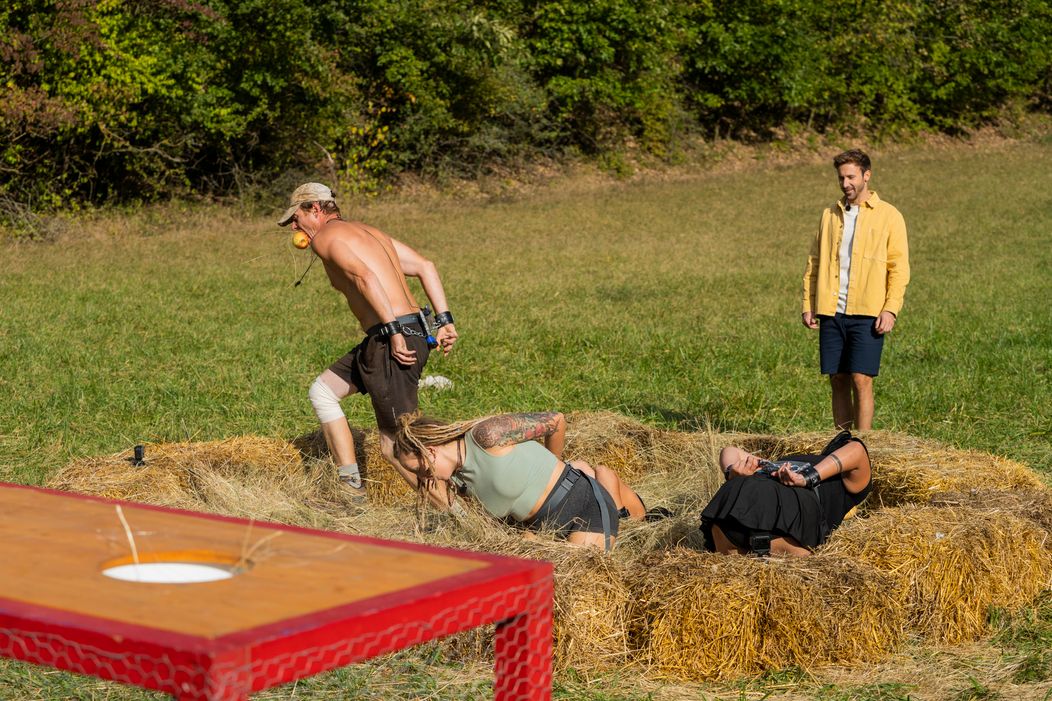 Farmári si zastrieľali na Jána Lašáka, do duelu idú Niki a Viki