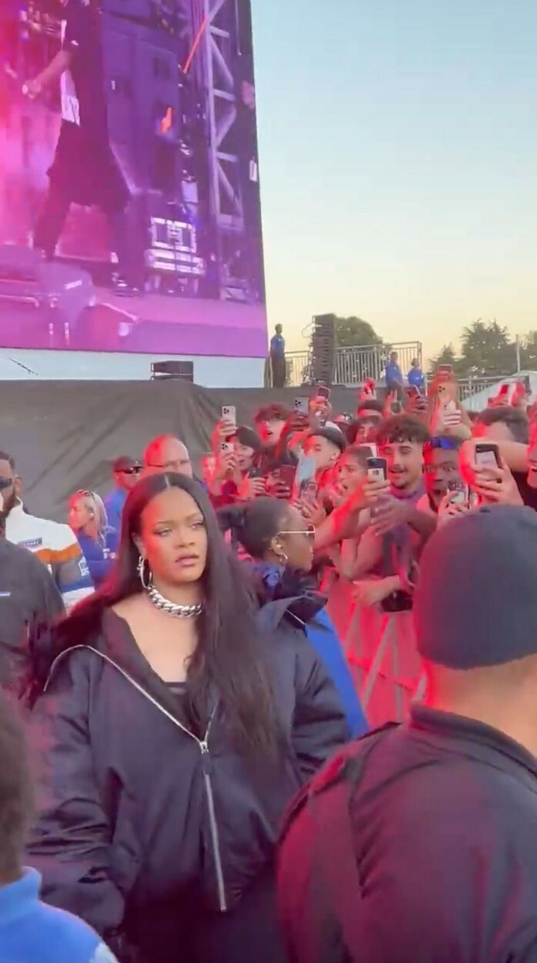 Rihanna prvýkrát po pôrode na verejnosti