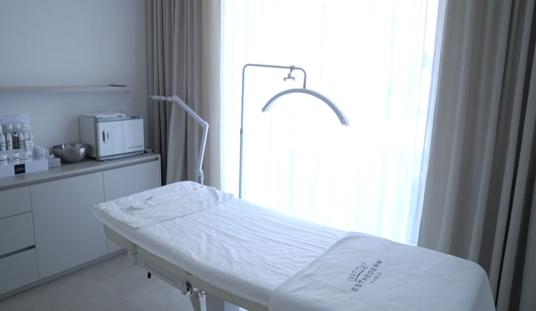 Predstavenie služieb salónu Amati room