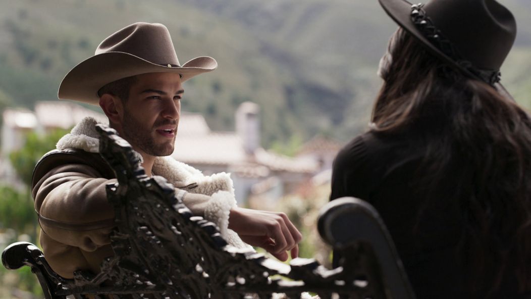 Skrytá vášeň - Príbeh pokračuje