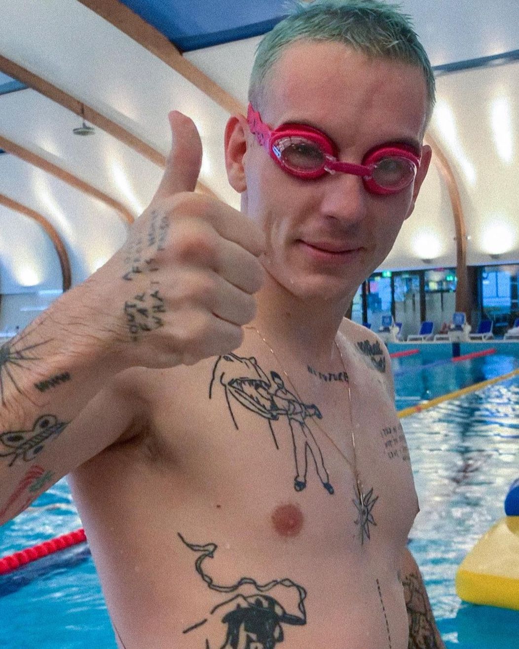 Peter Altof alias Explo športy miluje.